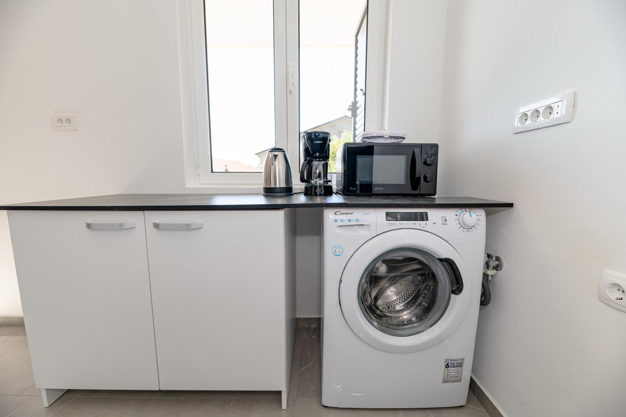 Apartments Zora セリネ 部屋 写真